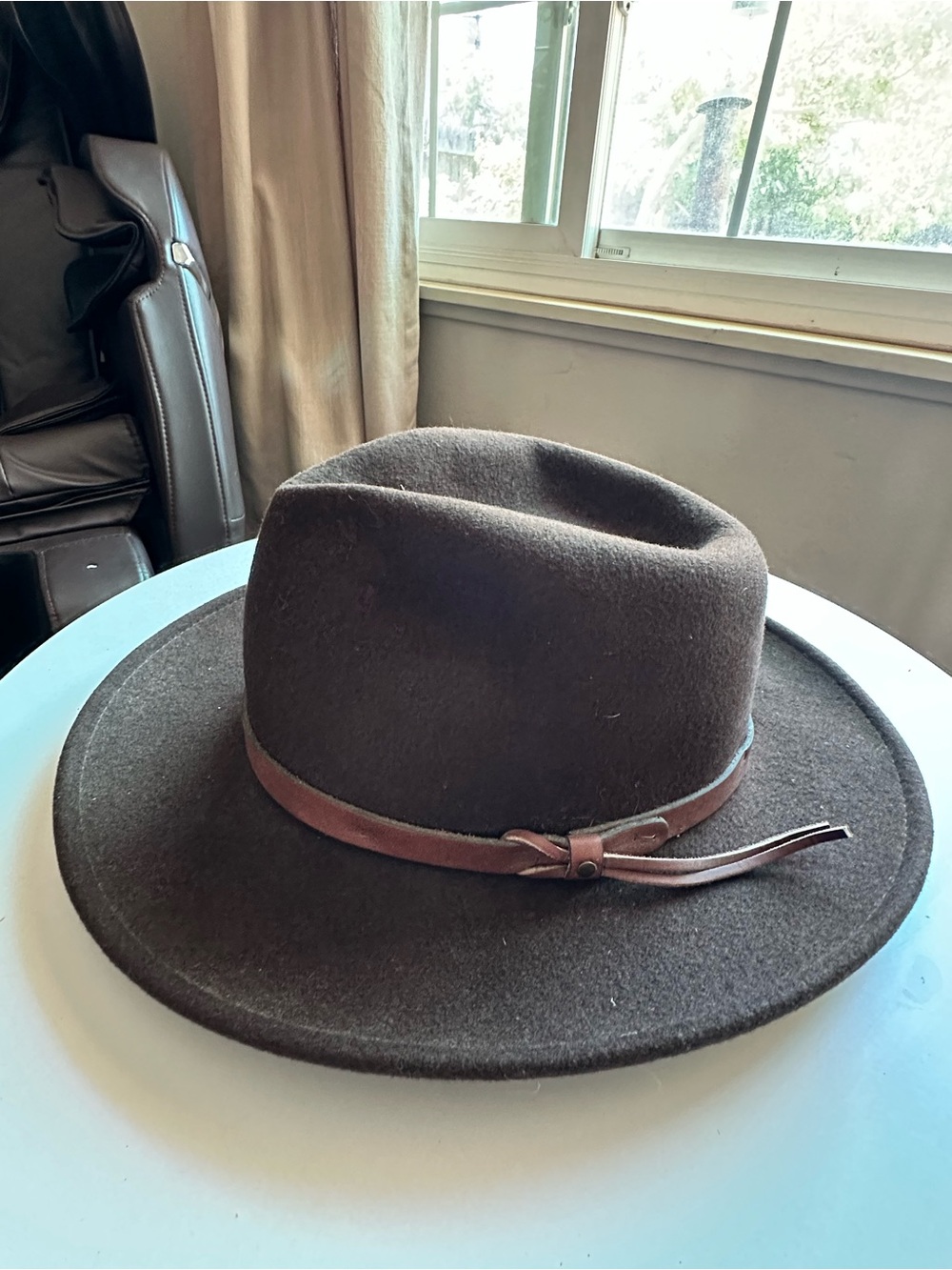 Vintage Classic Men’s Wool Felt Fedora Hat - Brown